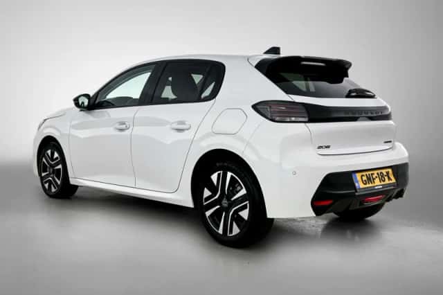Peugeot 208 (2024) thumbnail 3