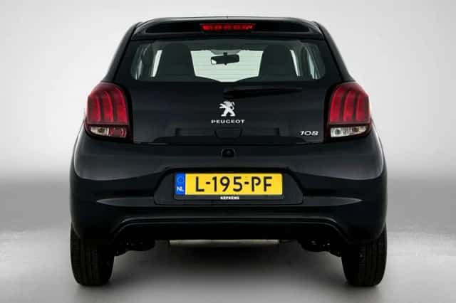 Peugeot 108 (2021) thumbnail 5