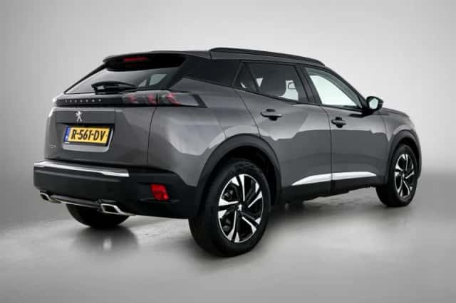 Peugeot 2008 (2022) thumbnail 6