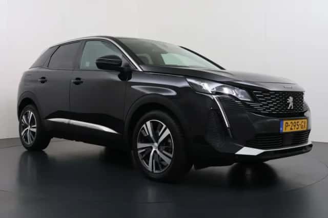 Peugeot 3008 (2022) thumbnail 2