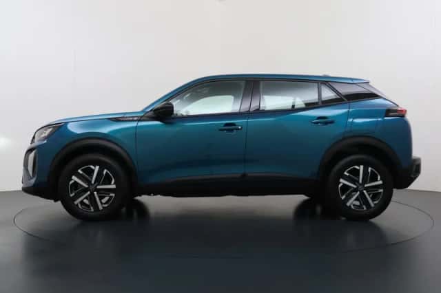 Peugeot 2008 (2025) thumbnail 4