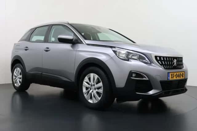 Peugeot 3008 (2019) thumbnail 2