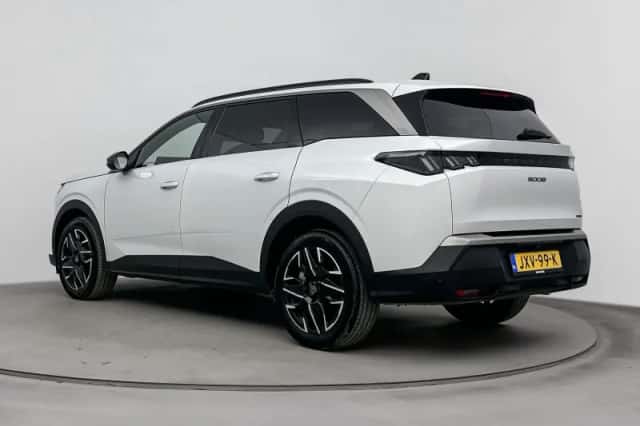 Peugeot 5008 (2025) thumbnail 3