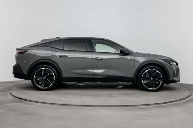 Peugeot 408 (2024) thumbnail 6