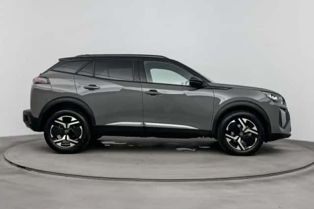 Peugeot 2008 (2023) thumbnail 6