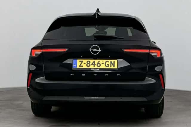 Opel Astra (2024) thumbnail 4
