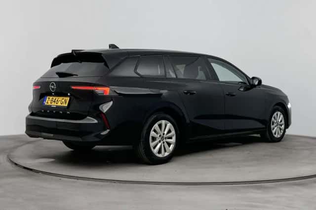 Opel Astra (2024) thumbnail 5