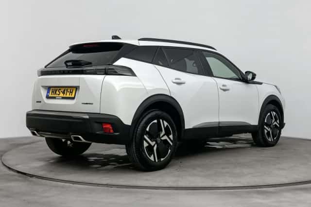 Peugeot 2008 (2025) thumbnail 5