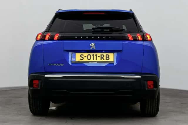 Peugeot e-2008 (2023) thumbnail 4