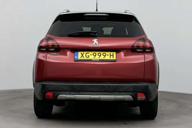 Peugeot 2008 (2019) thumbnail 4