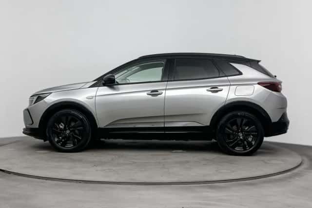 Opel Grandland (2023) thumbnail 2
