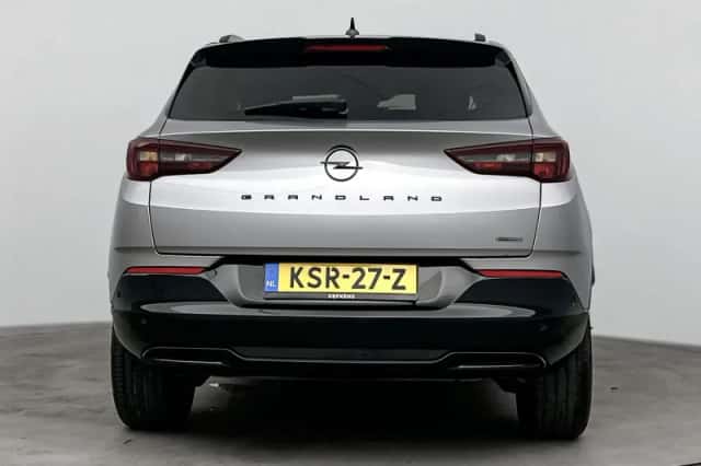 Opel Grandland (2023) thumbnail 4