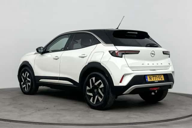 Opel Mokka-e (2021) thumbnail 3