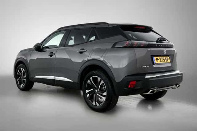 Peugeot 2008 (2021) thumbnail 6