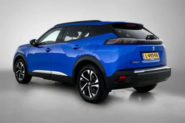 Peugeot e-2008 (2021) thumbnail 6