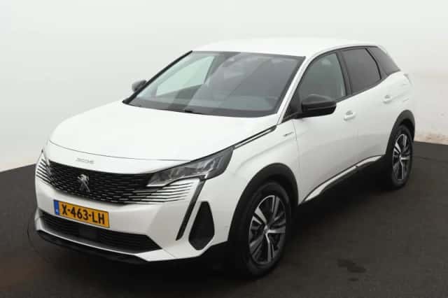 Peugeot 3008 (2022) thumbnail 3