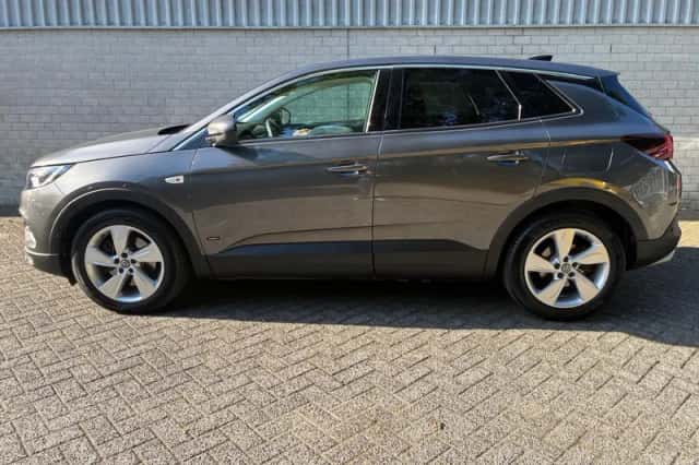 Opel Grandland (2021) thumbnail 3