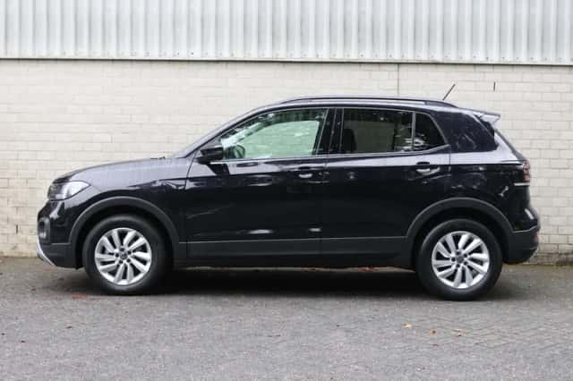 Volkswagen T-Cross (2023) thumbnail 2