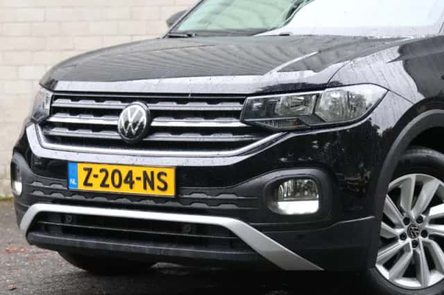 Volkswagen T-Cross (2023) thumbnail 5
