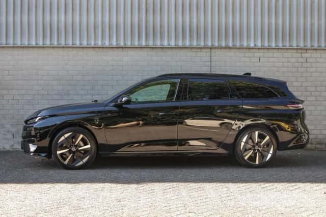Peugeot e-308 (2025) thumbnail 2