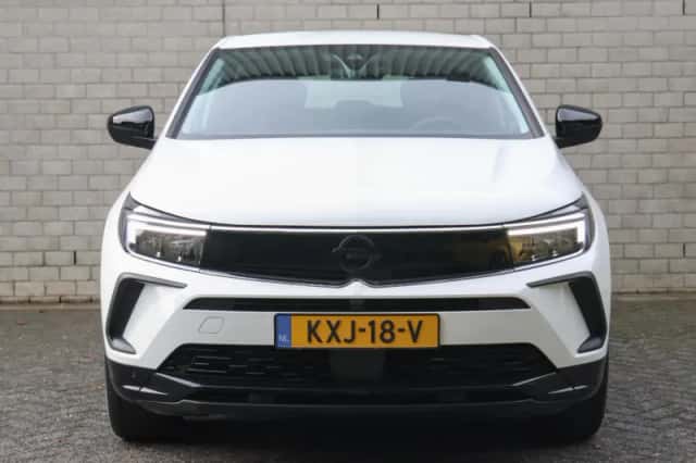 Opel Grandland (2024) thumbnail 4
