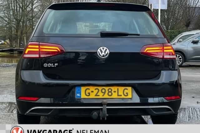 Volkswagen Golf (2018) thumbnail 5