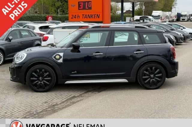 MINI Countryman (2020) thumbnail 4