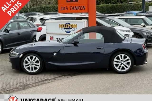 BMW Z4 (2006) thumbnail 4