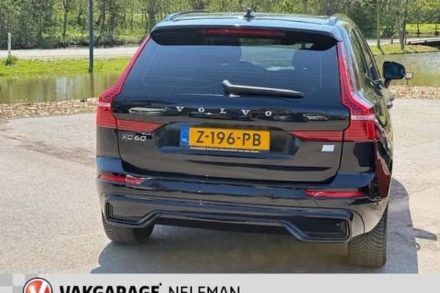 Volvo XC60 (2024) thumbnail 5