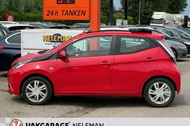Toyota Aygo (2015) thumbnail 4