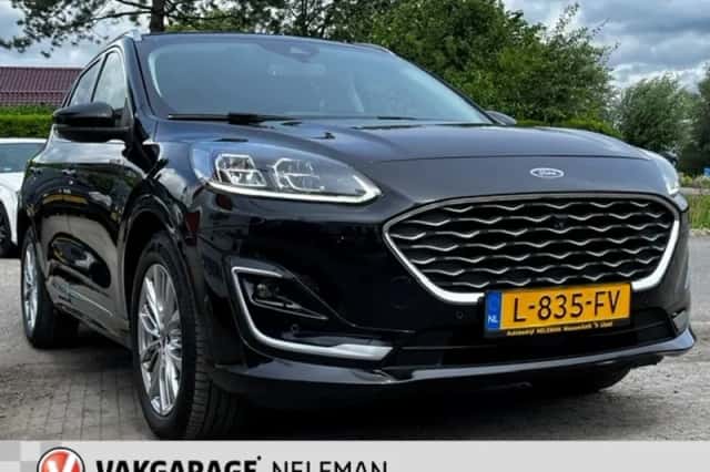 Ford Kuga (2021) thumbnail 4