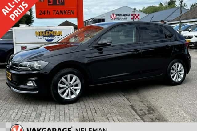 Volkswagen Polo (2021) thumbnail 1
