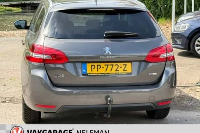 Peugeot 308 (2017) thumbnail 5