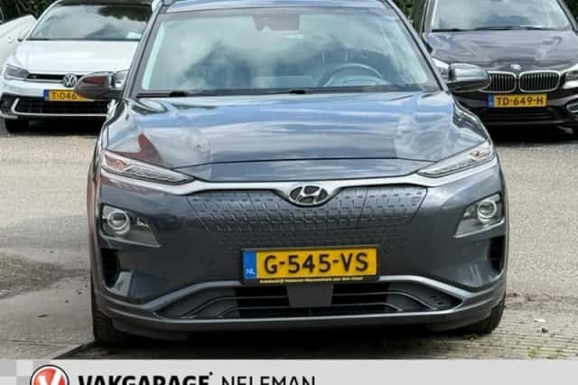 Hyundai Kona (2019) thumbnail 3