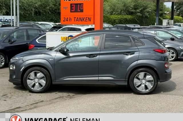 Hyundai Kona (2019) thumbnail 4