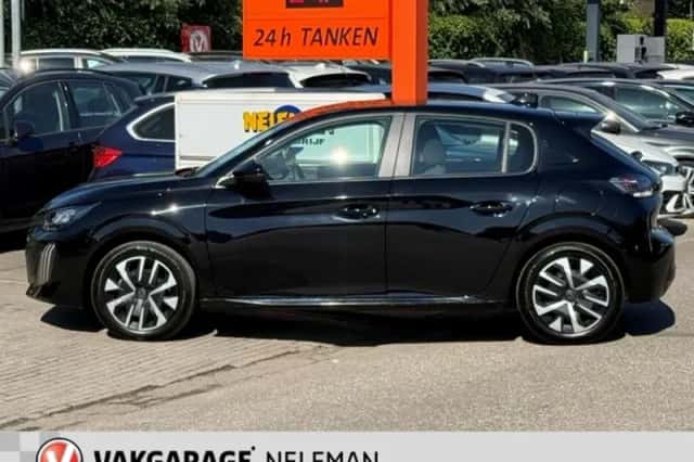 Peugeot 208 (2024) thumbnail 4