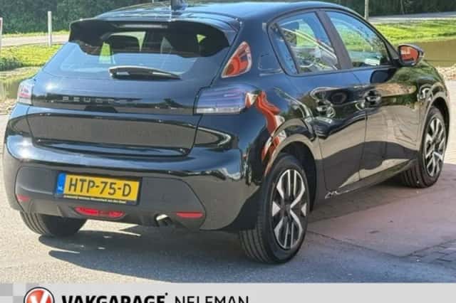 Peugeot 208 (2024) thumbnail 6