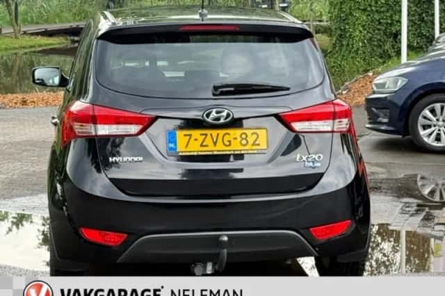 Hyundai ix20 (2015) thumbnail 5