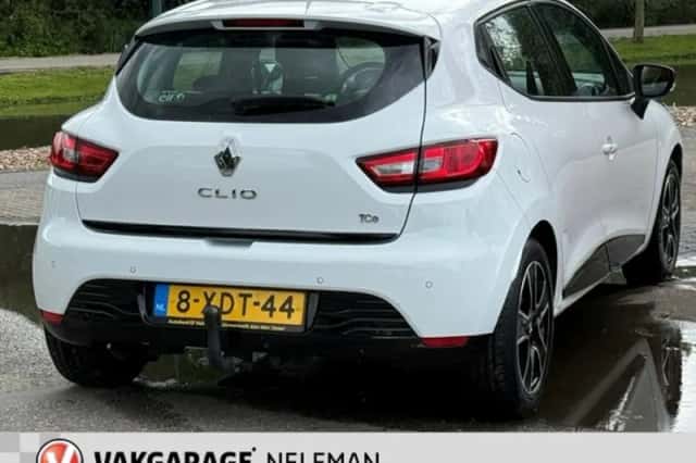 Renault Clio (2014) thumbnail 6