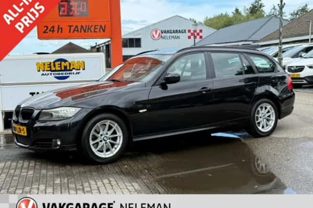 BMW 3-Serie (2010) thumbnail 1