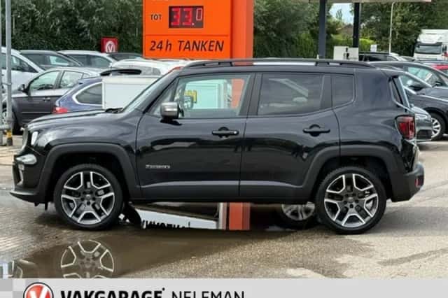 Jeep Renegade (2019) thumbnail 4