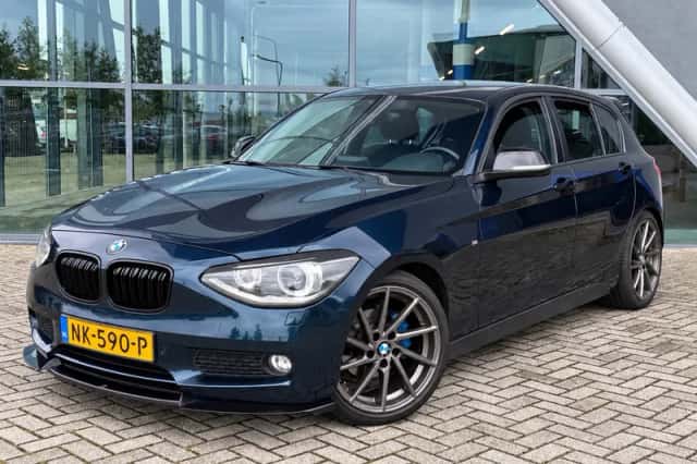 BMW 1-Serie (2012) thumbnail 1