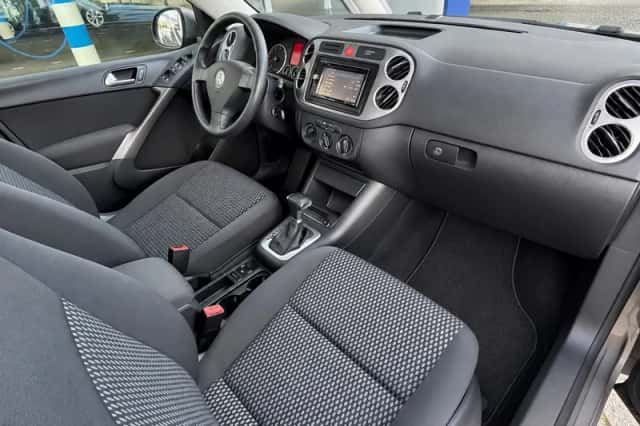 Volkswagen Tiguan (2008) thumbnail 3