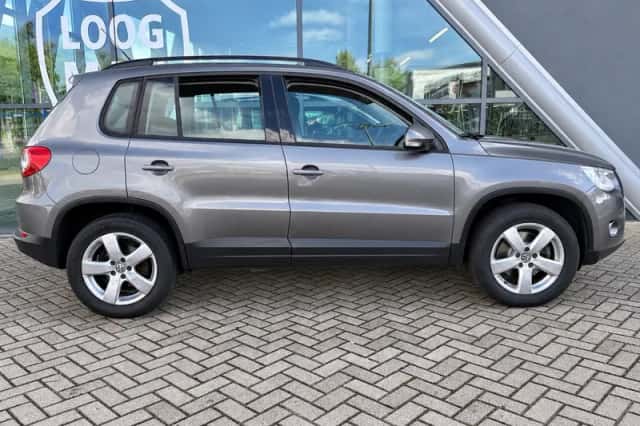 Volkswagen Tiguan (2008) thumbnail 5