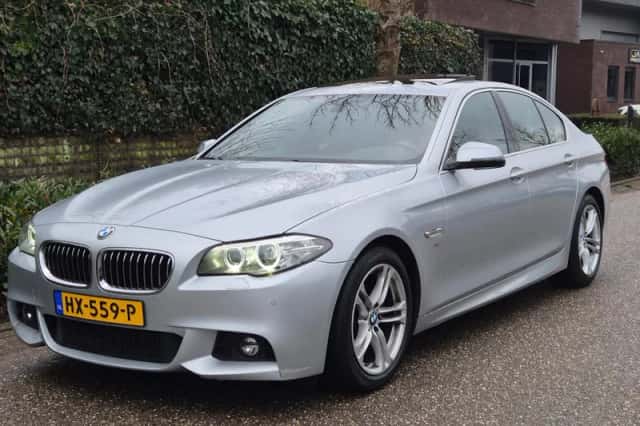 BMW 5-Serie (2016) thumbnail 1