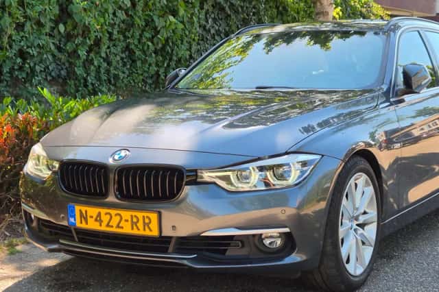 BMW 3-Serie (2018) thumbnail 3
