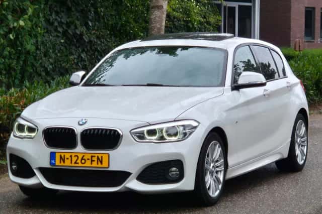 BMW 1-Serie (2017) thumbnail 1