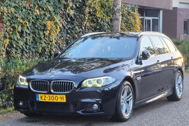 BMW 5-Serie (2017) thumbnail 1