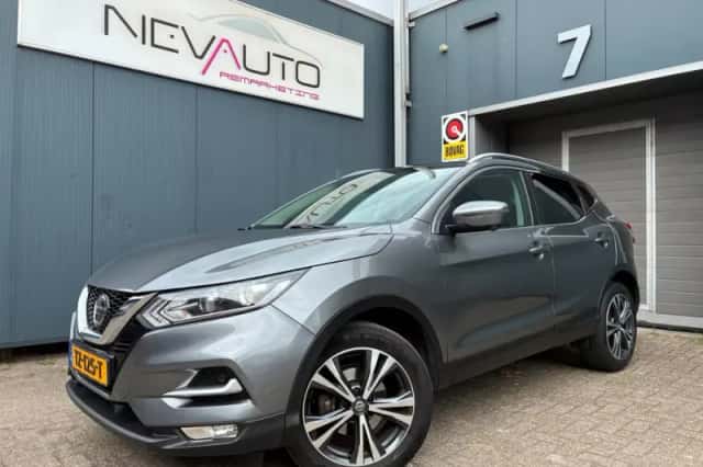 Nissan Qashqai (2018) thumbnail 1