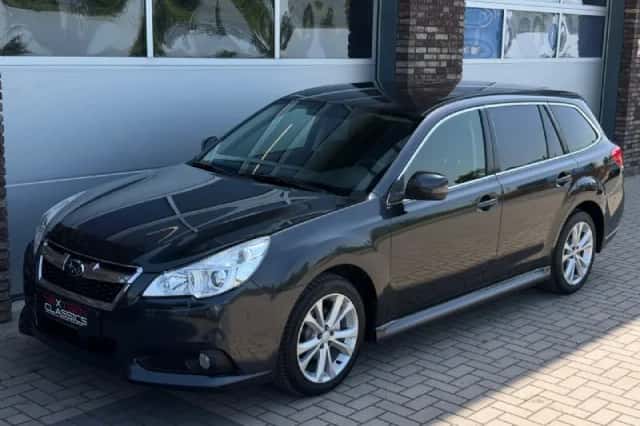 Subaru Legacy (2014) thumbnail 5